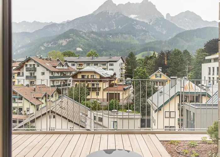 Ξενοδοχείο Saal 4*