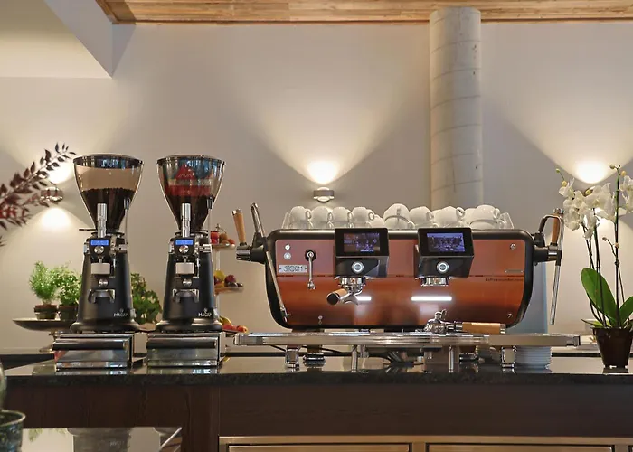 Ξενοδοχείο Saal 4*